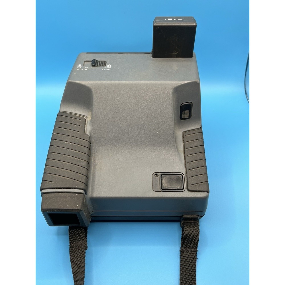 Polaroid 600 Impulse instant Camera System w/Built In Flash/Strap-Not Tested- - Picture 7 of 15